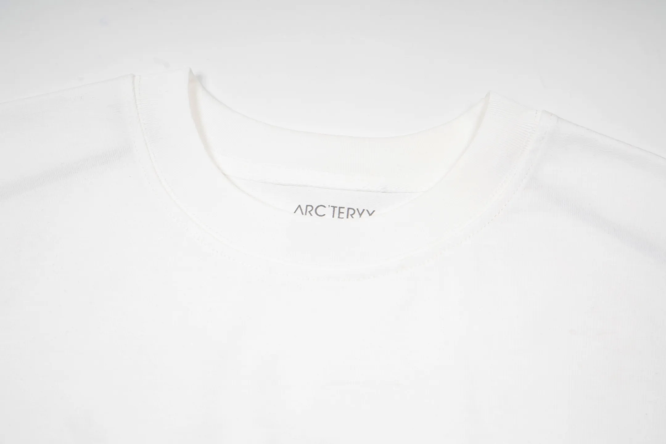 Arcteryx Cormac Series Logo LS T Same Style ✅ Size：XS S M L Black White